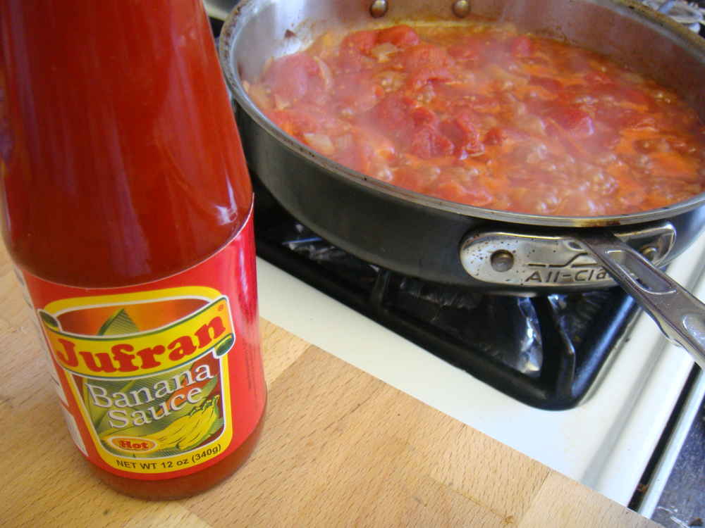 Jufran Hot Banana Sauce - Ideal for Grilled & Fried Foods